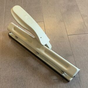 Vintage ACCO Heavy Duty Adjustable 3 Hole Puncher | All-Metal Office Supply